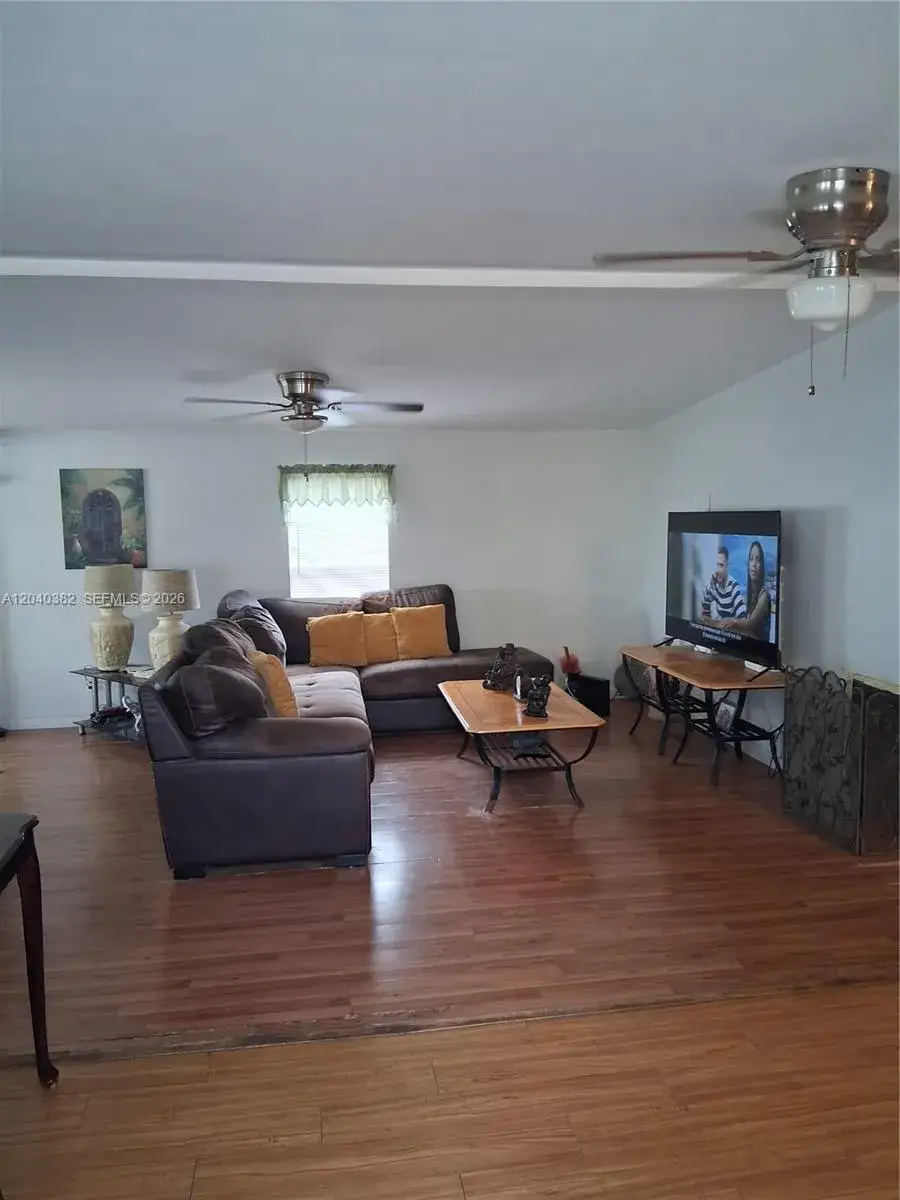 2 bedroom 2 bath Residential for sale at 5030 SW 30th Ave, Dania Beach FL 33312