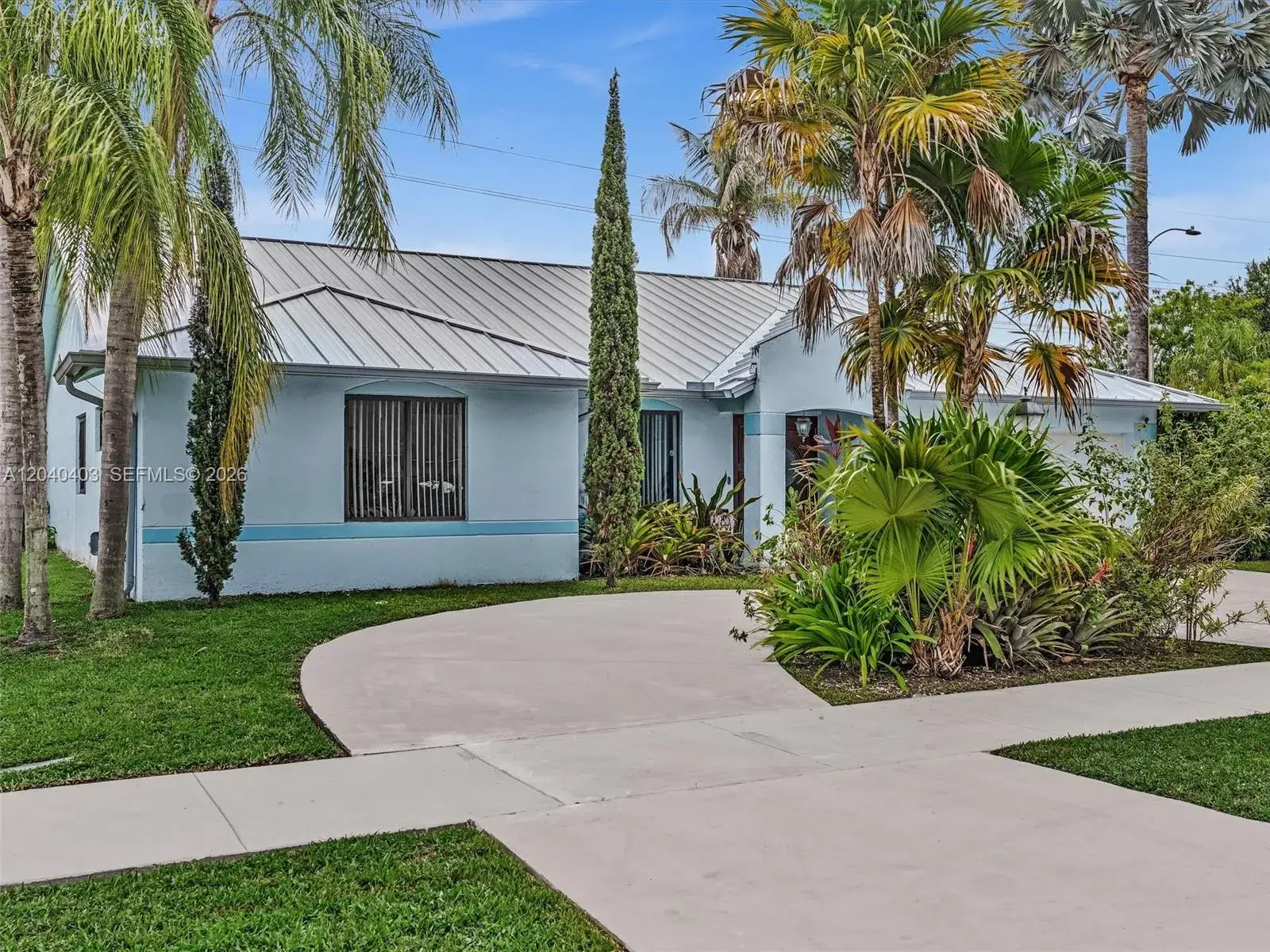 3 bedroom 2 bath Residential for sale at 16951 SW 147th Ct, Miami FL 33187