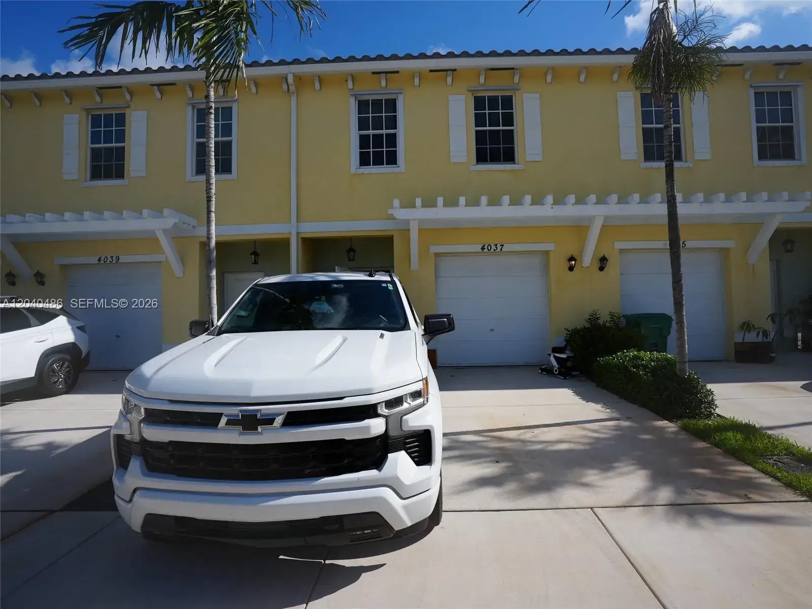 3 bedroom 2 bath Residential for sale at 4037 NW 10th Pl, Lauderhill FL 33313
