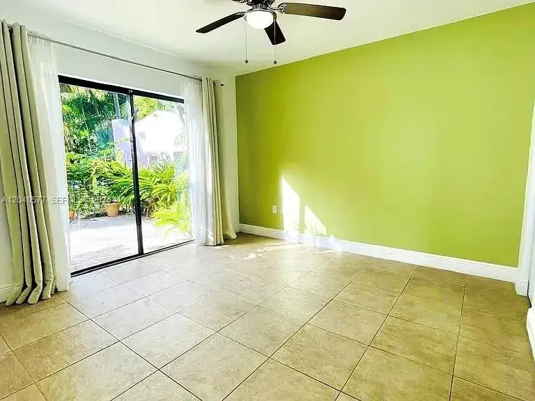 1 bedroom 1 bath Residential Lease for rent at 585 NE 66th St # 3, Miami FL 33138