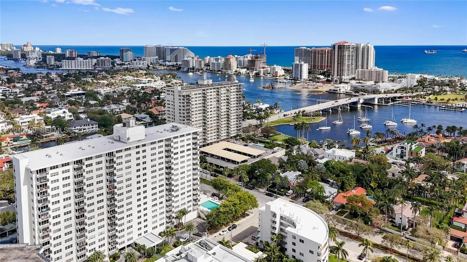 2 bedroom 2 bath Residential Lease for rent at 340 Sunset Dr # 1211, Fort Lauderdale FL 33301