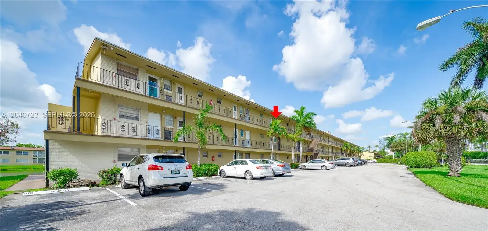 1 bedroom 1 bath Residential Lease for rent at 2880 NE 203rd St # 34B, Aventura FL 33180