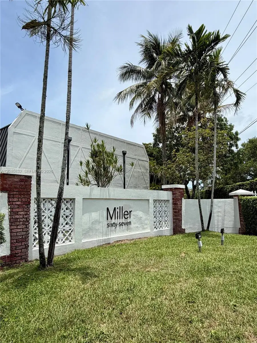 2 bedroom 2 bath Residential for sale at 6667 Miller Dr # 15, South Miami FL 33155