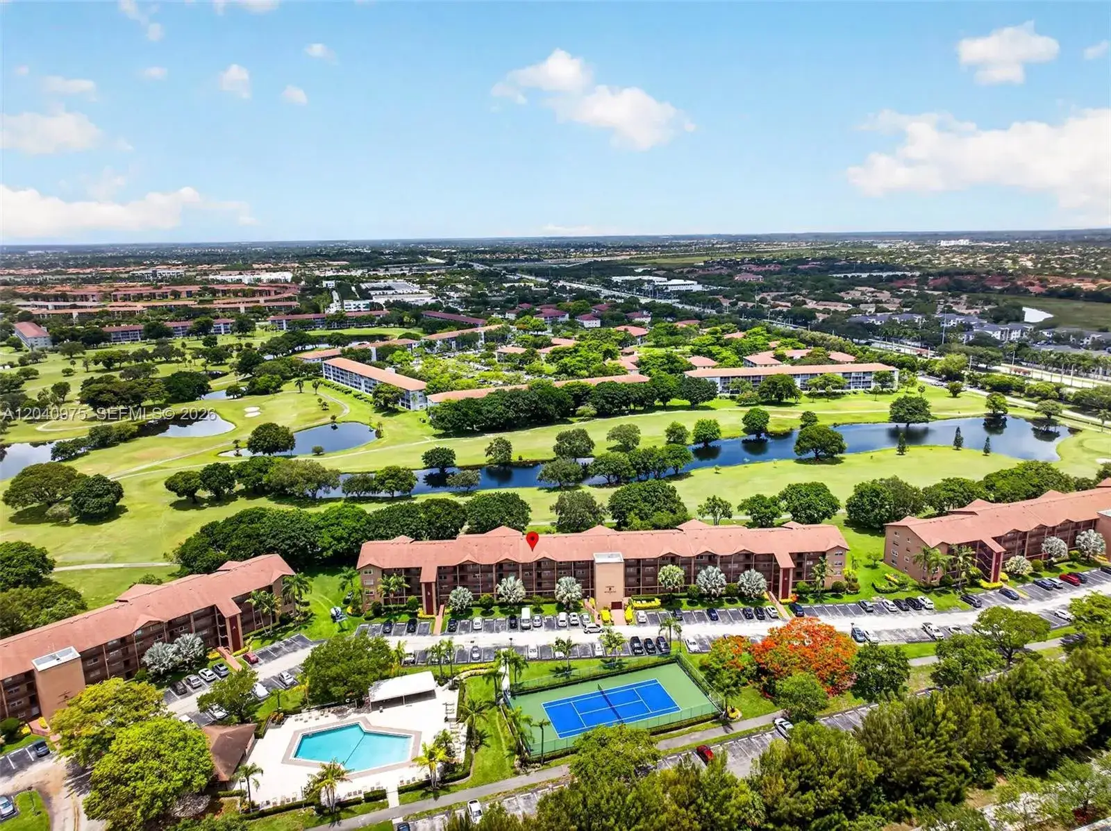 2 bedroom 2 bath Residential for sale at 300 SW 130th Ter # 206B, Pembroke Pines FL 33027