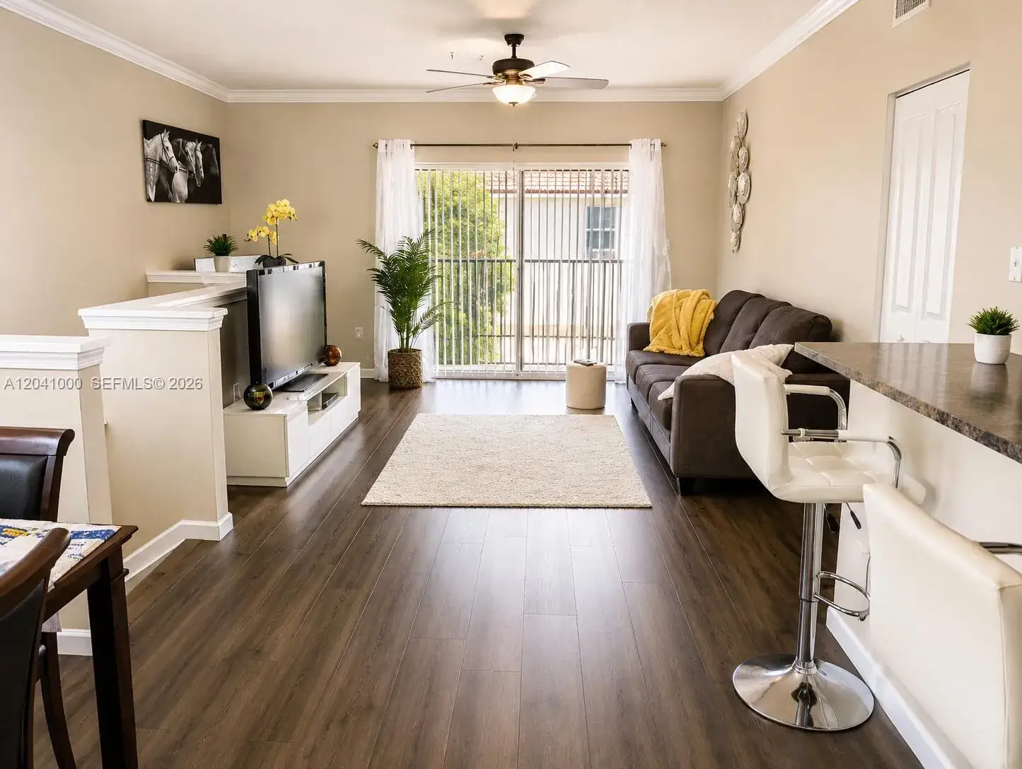 1 bedroom 1 bath Residential for sale at 5980 W Sample Rd # 308, Coral Springs FL 33067