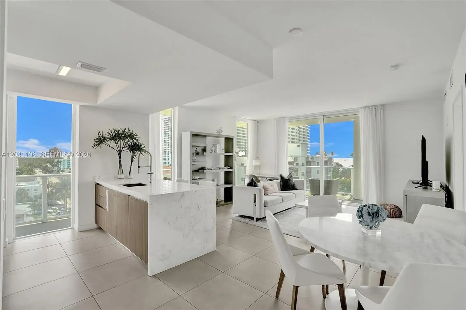 2 bedroom 2 bath Residential Lease for rent at 401 N Birch Rd # 715, Fort Lauderdale FL 33304