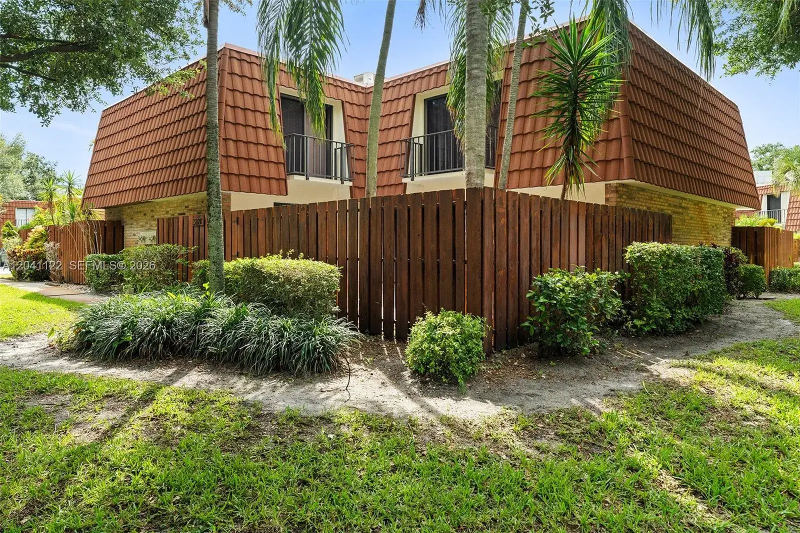 2 bedroom 2 bath Residential for sale at 3118 Spanish Wells Dr # C, Delray Beach FL 33445
