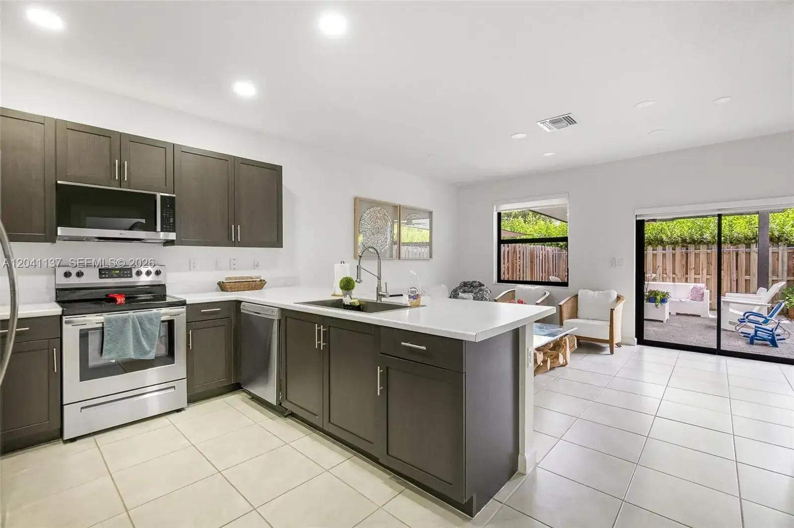3 bedroom 2 bath Residential for sale at 28729 SW 132nd Ct, Homestead FL 33033
