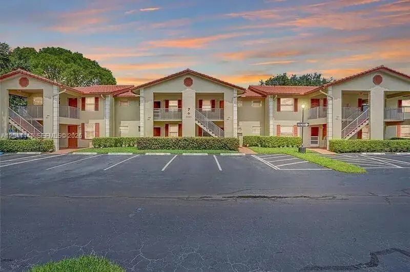 2 bedroom 2 bath Residential Lease for rent at 3031 Holiday Springs Blvd # 7, Margate FL 33063