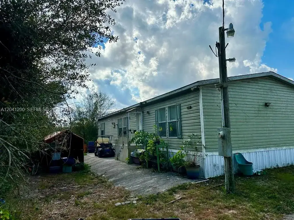 640 N Kennel St, Clewiston FL 33440