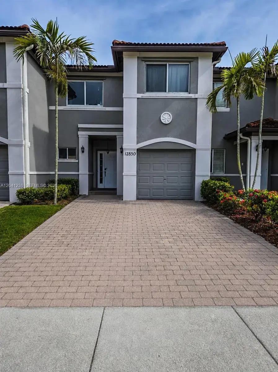 3 bedroom 2 bath Residential for sale at 12850 SW 28th Ct, Miramar FL 33027