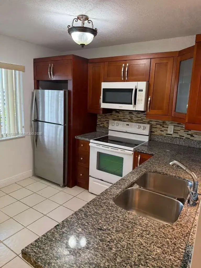 2 bedroom 2 bath Residential Lease for rent at 8610 N Sherman Cir # 508, Miramar FL 33025