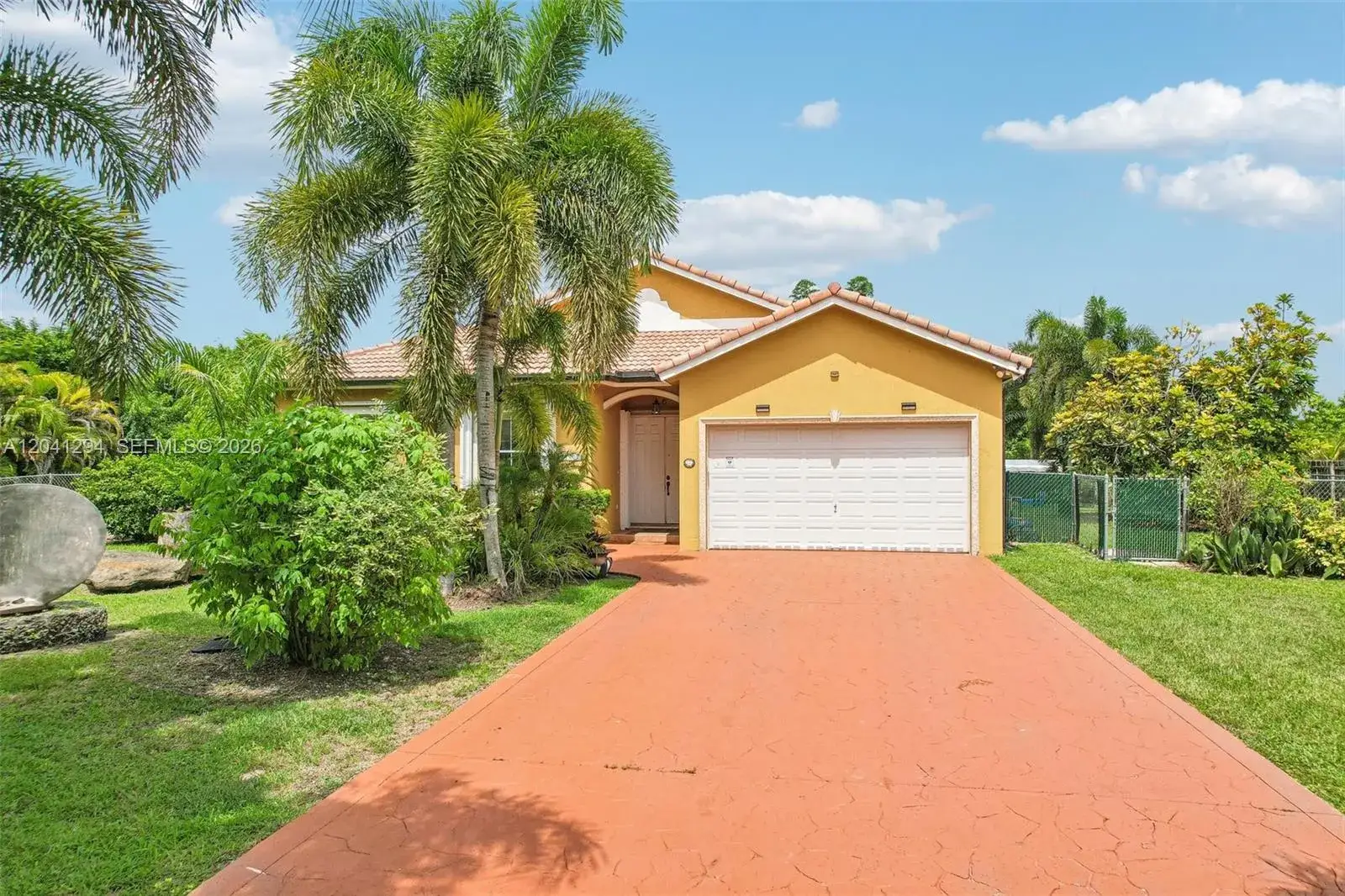4 bedroom 2 bath Residential for sale at 21401 SW 187th Ave, Miami FL 33187