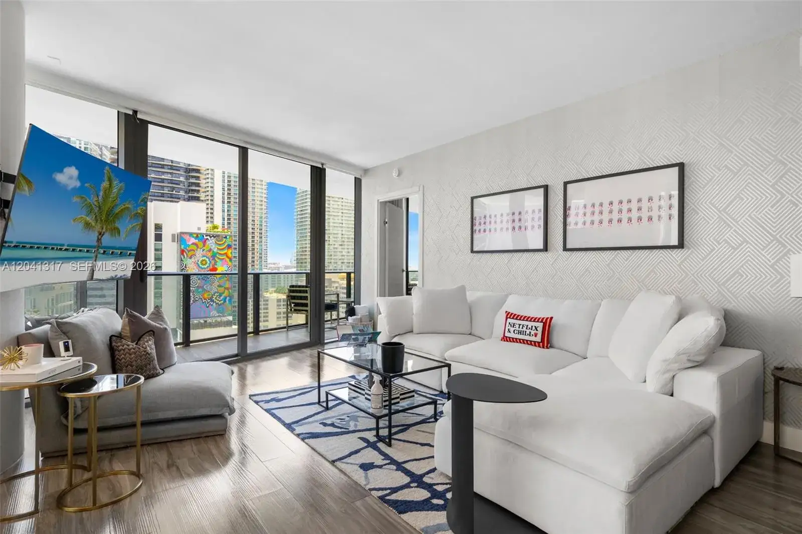 3 bedroom 3 bath Residential Lease for rent at 801 S Miami Ave # 1604, Miami FL 33130