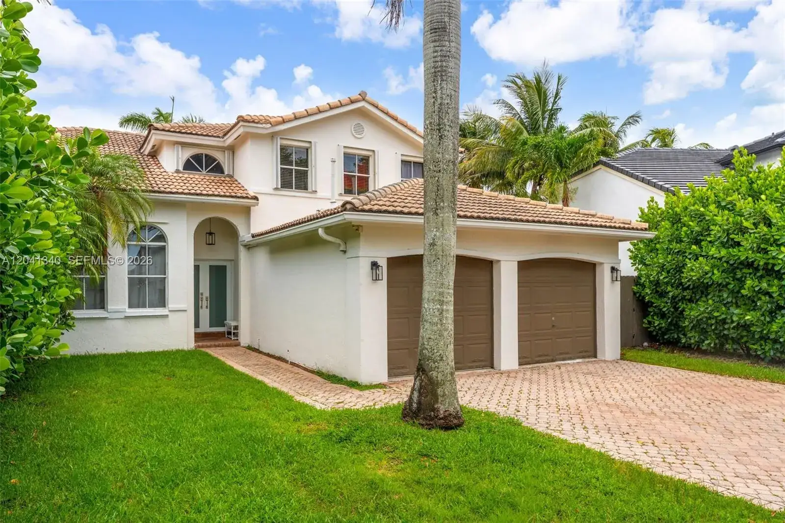 4 bedroom 3 bath Residential for sale at 16335 SW 81 St, Miami FL 33193