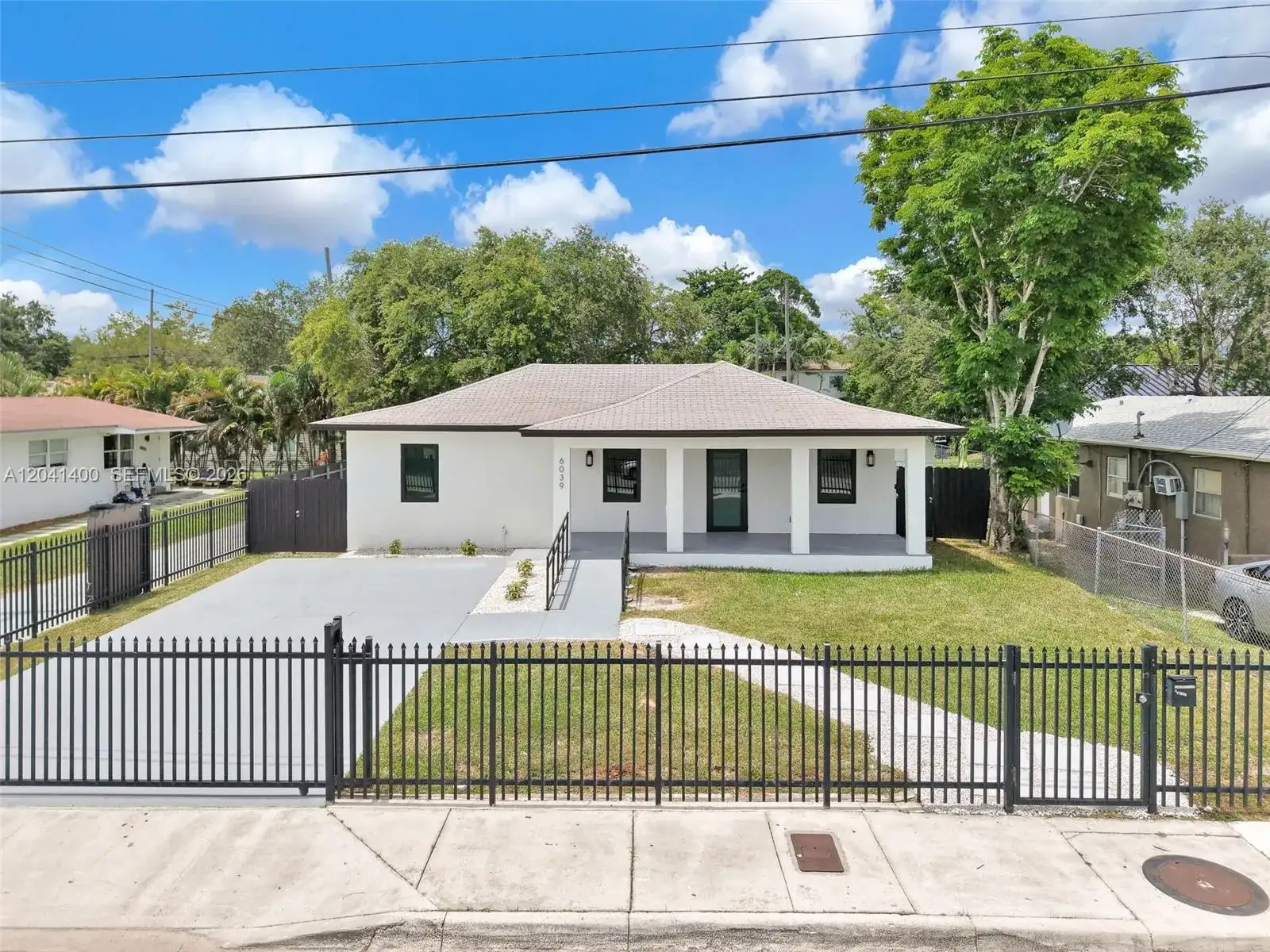 3 bedroom 2 bath Residential for sale at 6039 SW 63rd Ter, South Miami FL 33143