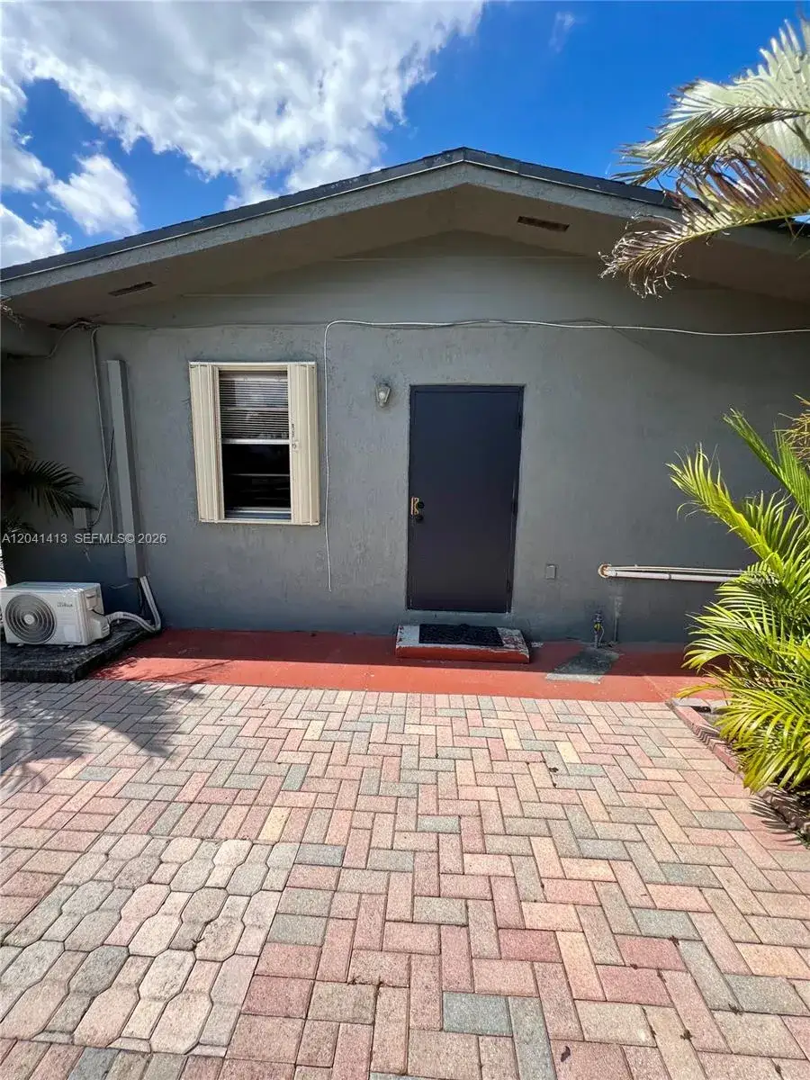 1 bedroom 1 bath Residential Lease for rent at 5410 W 7th Ave # 1, Hialeah FL 33012