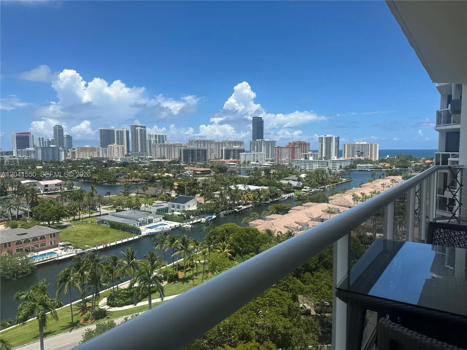2 bedroom 2 bath Residential for sale at 3640 Yacht Club Dr # 1403, Aventura FL 33180