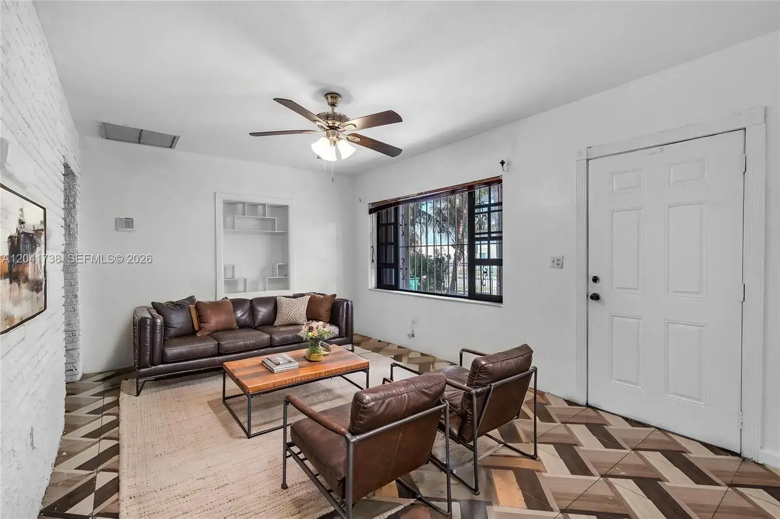 3 bedroom 2 bath Residential for sale at 576 NW 147th St, Miami FL 33168