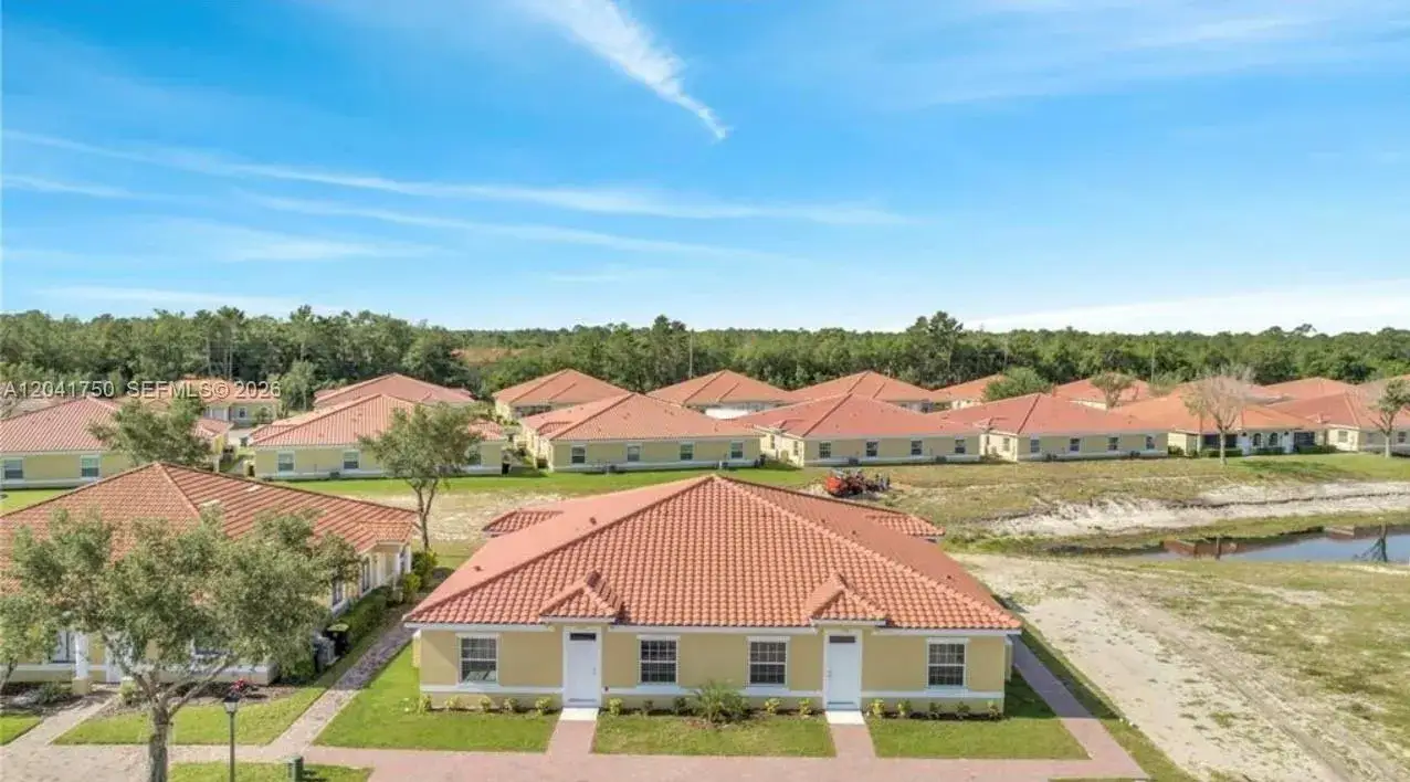 2 bedroom 2 bath Residential Lease for rent at 1732 Paciffic  Road # 1732, Poinciana FL 34759