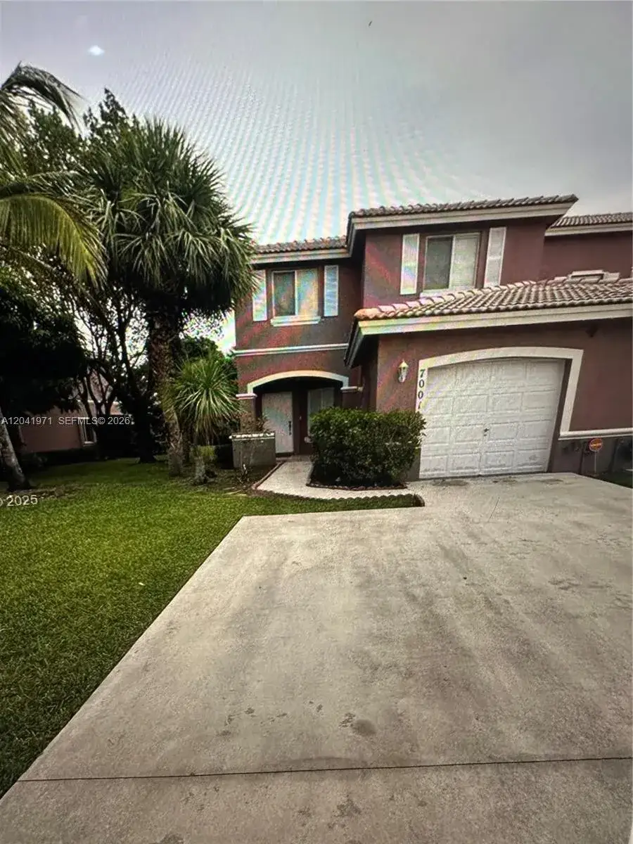 3 bedroom 2 bath Residential Lease for rent at 7001 SW 164th Ct # 0, Miami FL 33193