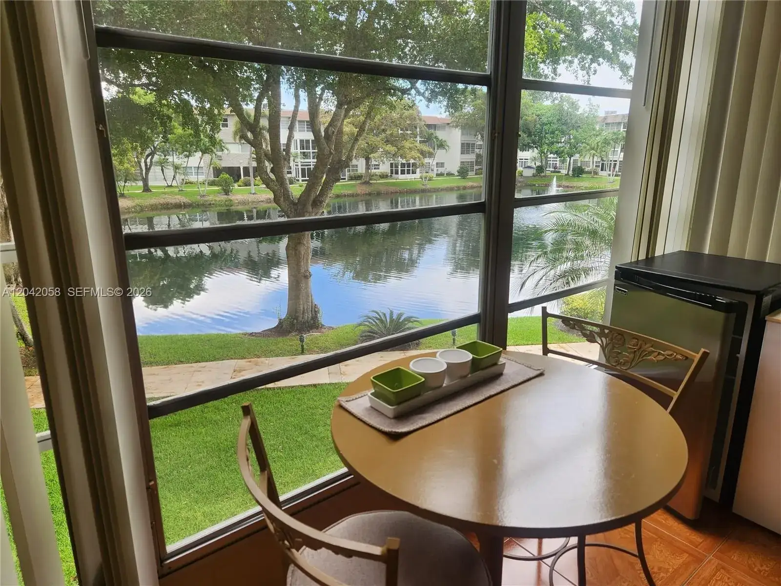 1 bedroom 1 bath Residential for sale at 5001 NW 34th St # 205, Lauderdale Lakes FL 33319
