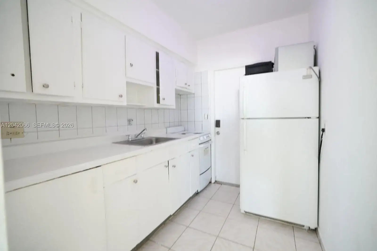 2 bedroom 1 bath Residential Lease for rent at 770 83rd St # 3, Miami Beach FL 33141