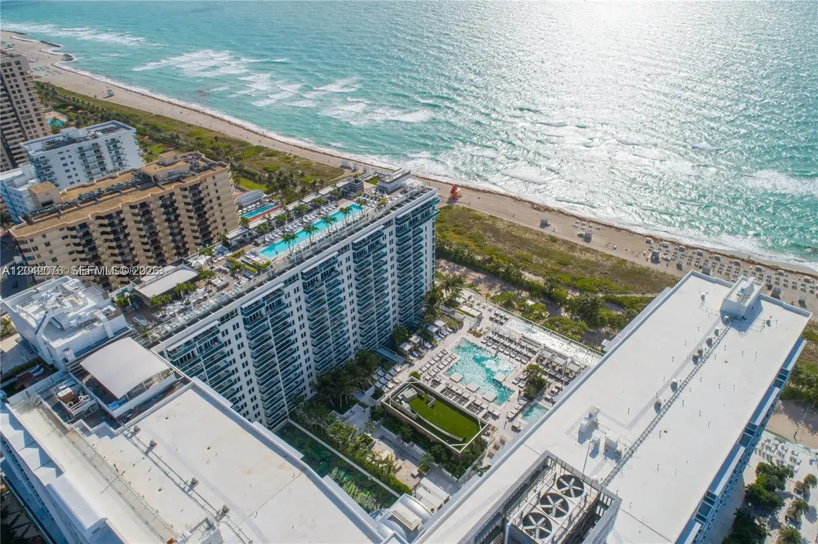 1 bath Residential Lease for rent at 2301 Collins Ave # 420, Miami Beach FL 33139