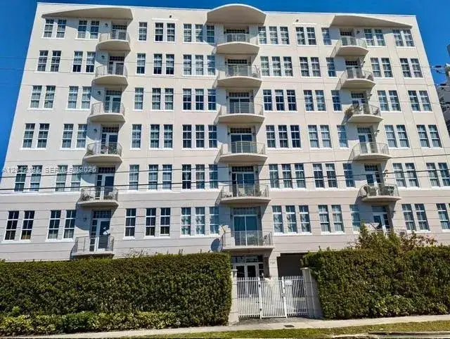 2 bedroom 2 bath Residential Lease for rent at 1789 NE Miami Gardens Dr # W304, Miami FL 33179