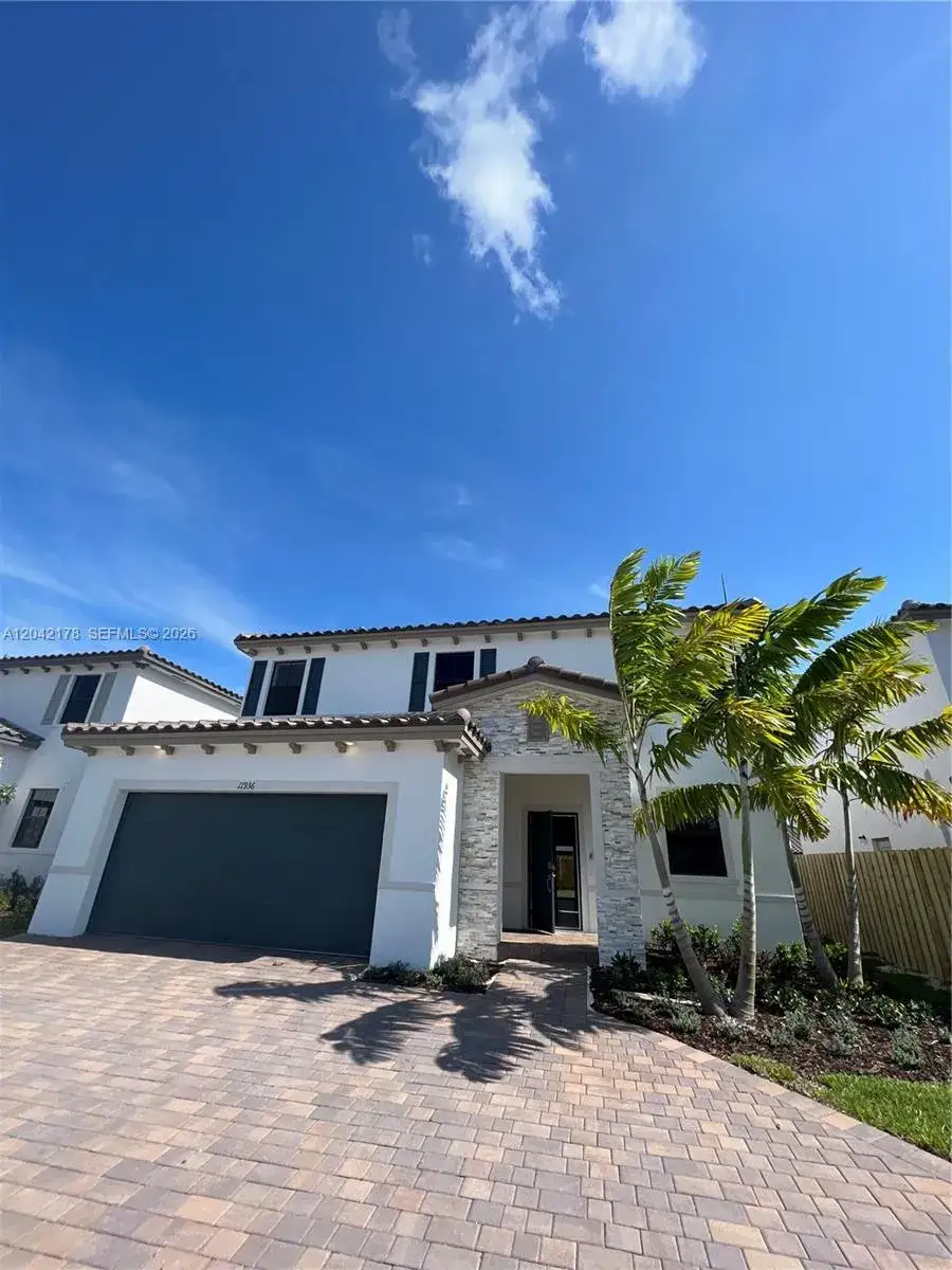 5 bedroom 3 bath Residential Lease for rent at 11936 SW 240th St # 0, Homestead FL 33032
