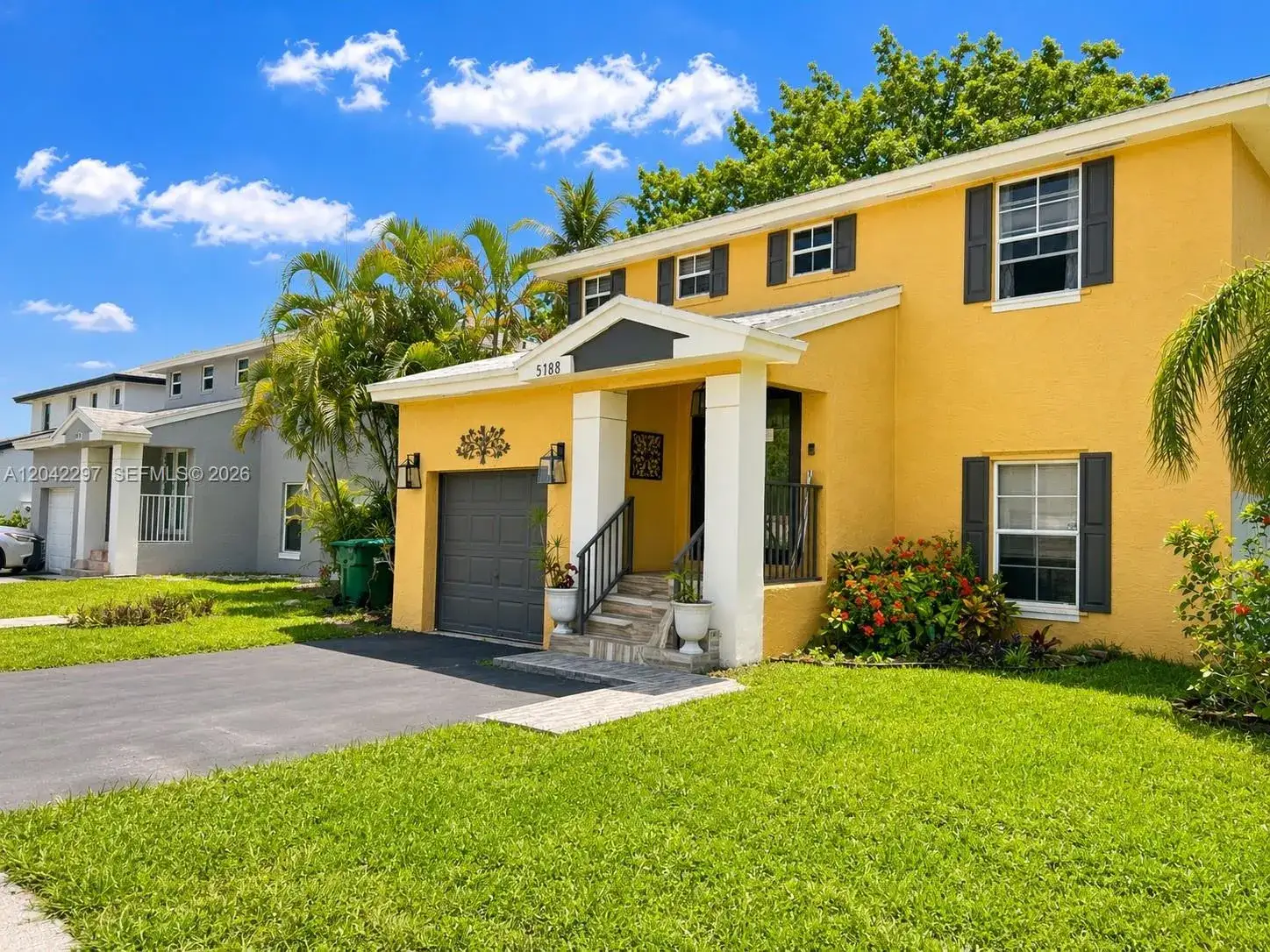 3 bedroom 2 bath Residential for sale at 5788 Woodland Point Dr, Tamarac FL 33319