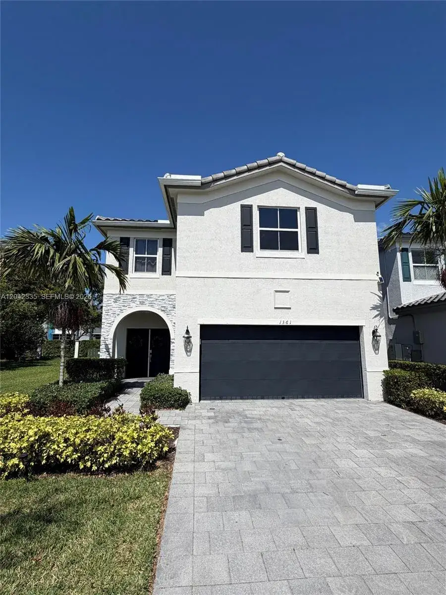 4 bedroom 3 bath Residential for sale at 1361 SE 27th Ter, Homestead FL 33035