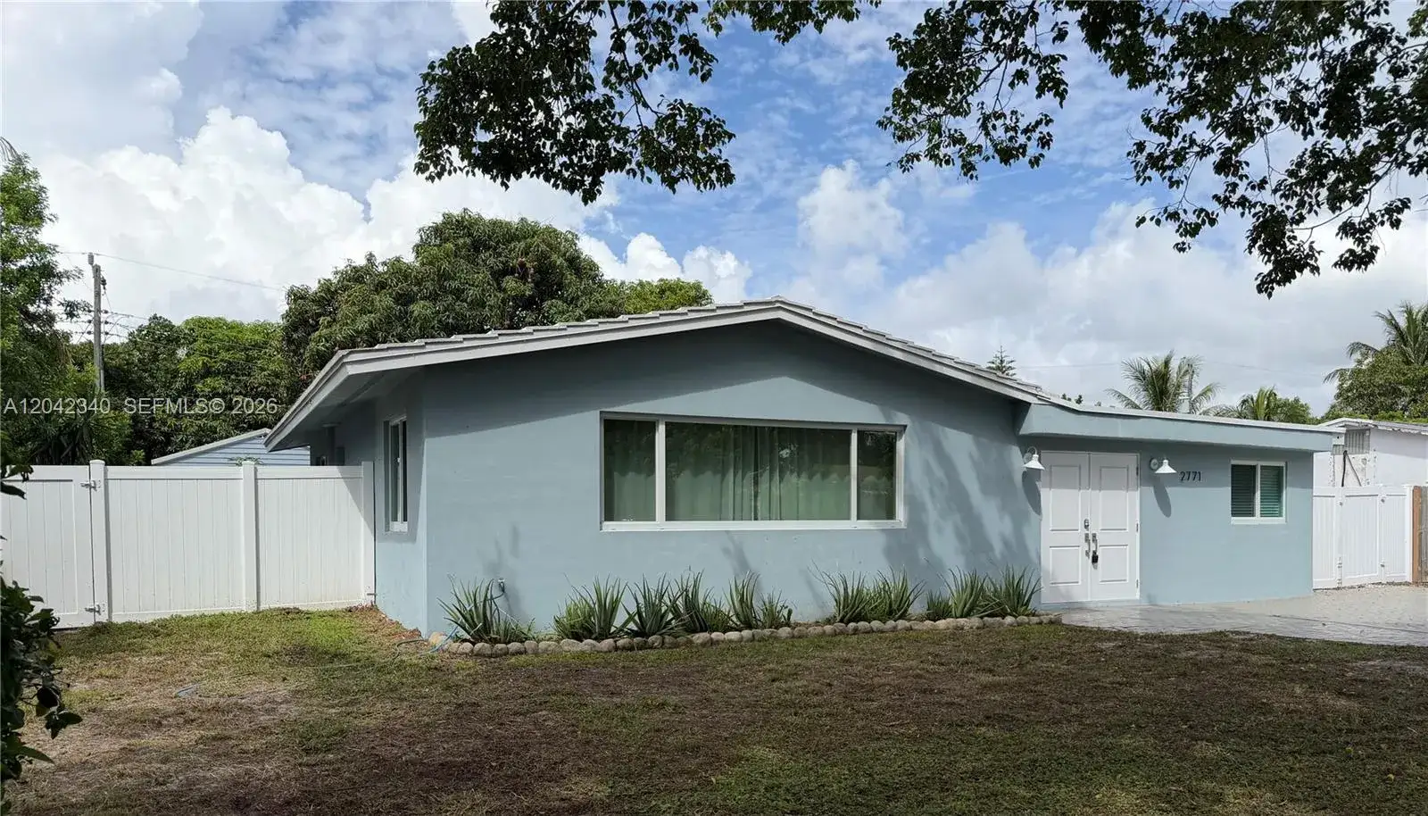 4 bedroom 2 bath Residential Lease for rent at 2771 NE 2nd Ter, Pompano Beach FL 33064
