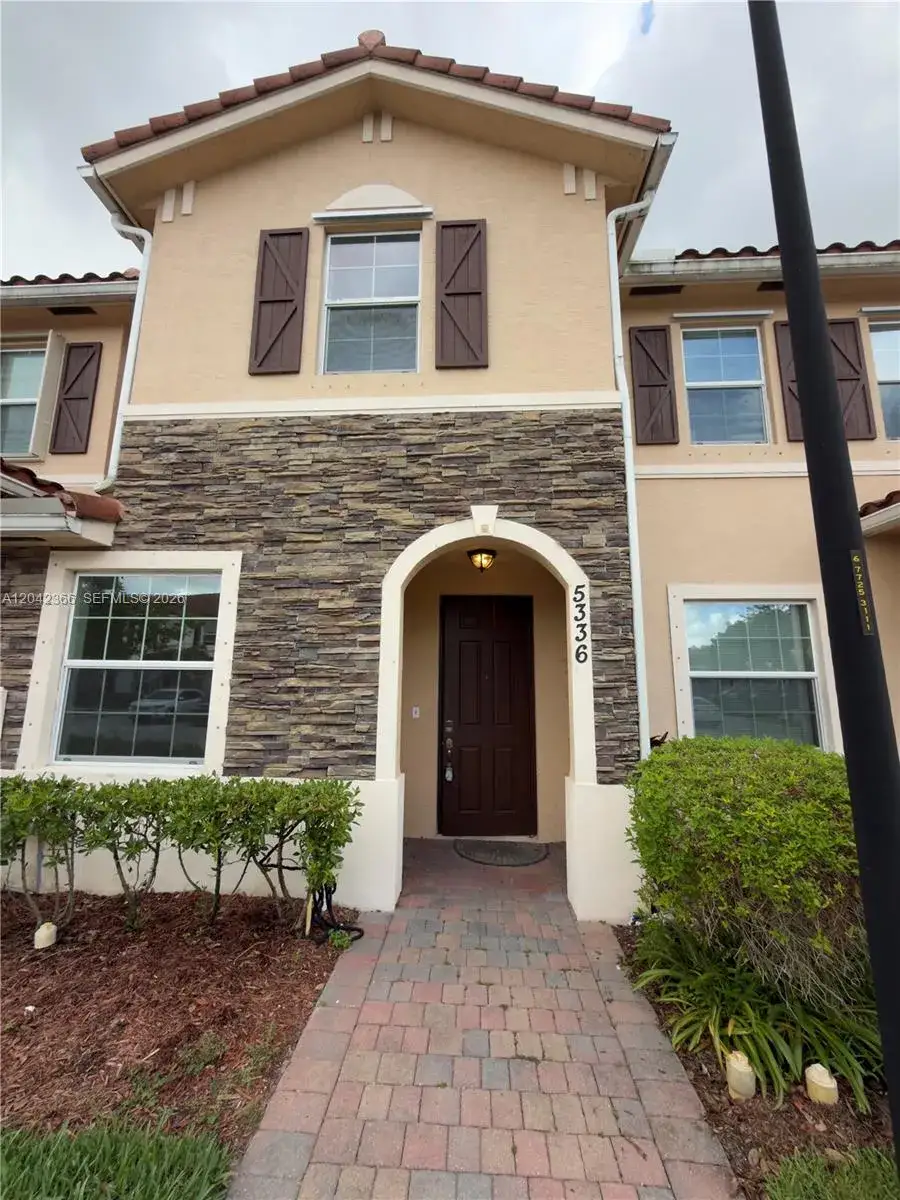 3 bedroom 2 bath Residential for sale at 5336 Ashley River Rd, West Palm Beach FL 33417