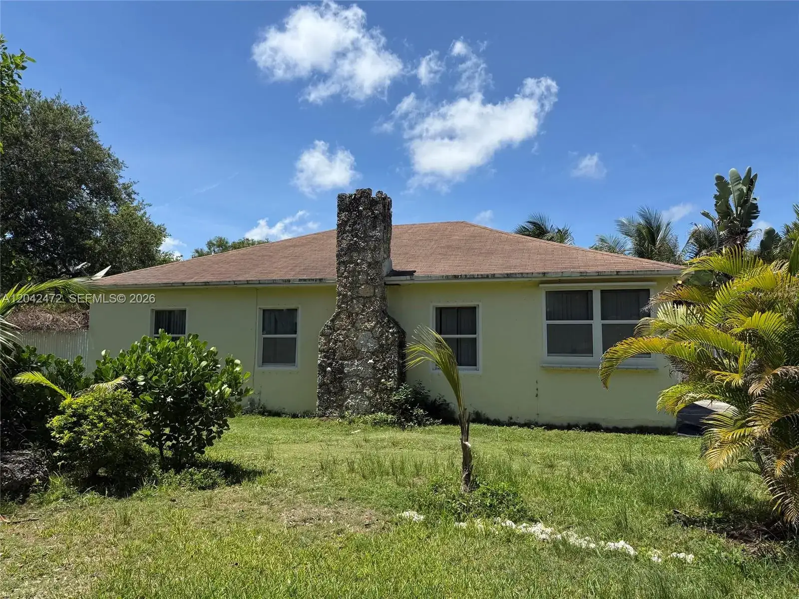 3 bedroom 2 bath Residential for sale at 15201 SW 272nd St, Homestead FL 33032