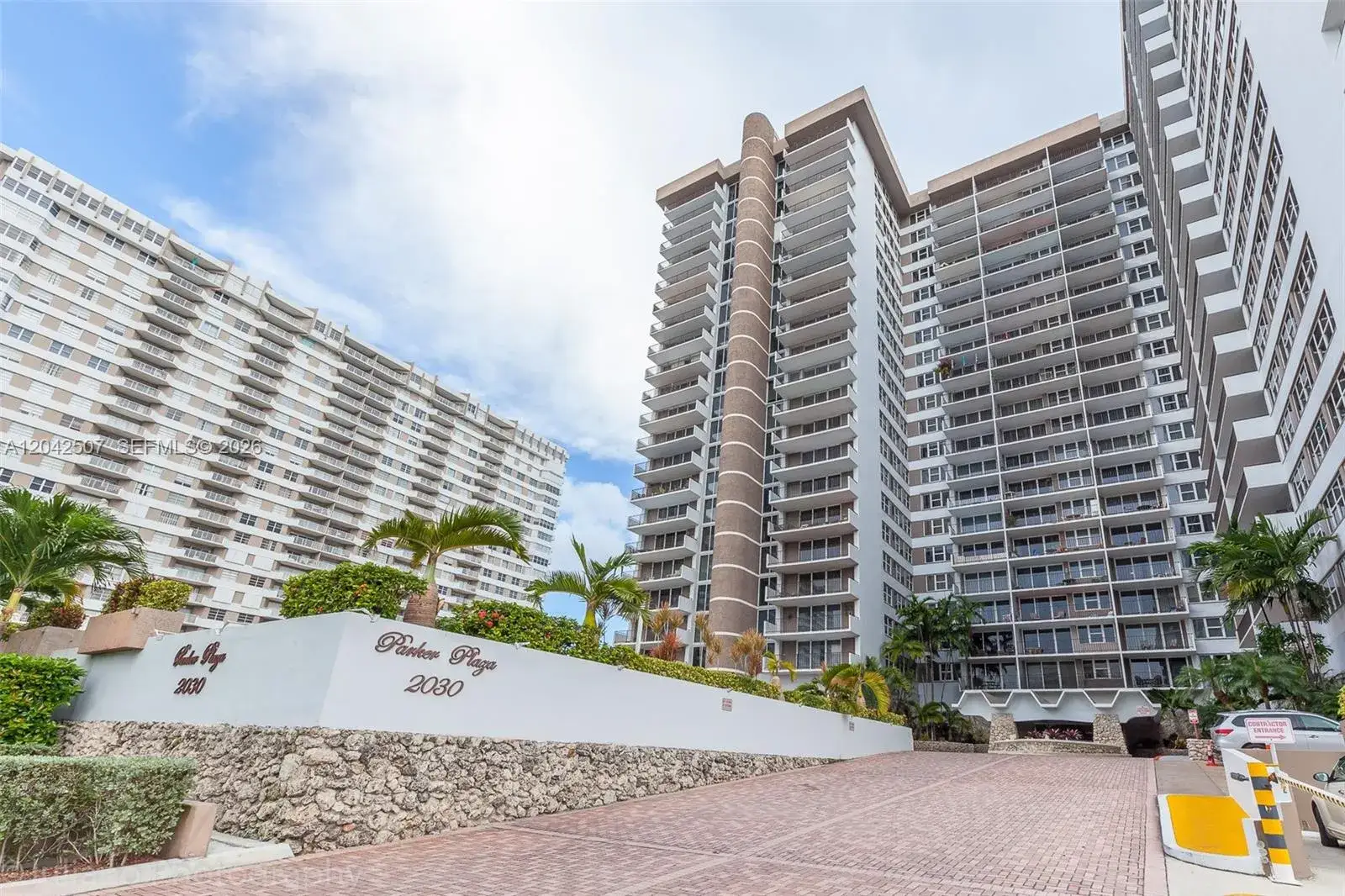 2 bedroom 2 bath Residential for sale at 2030 S Ocean Dr # 412, Hallandale Beach FL 33009