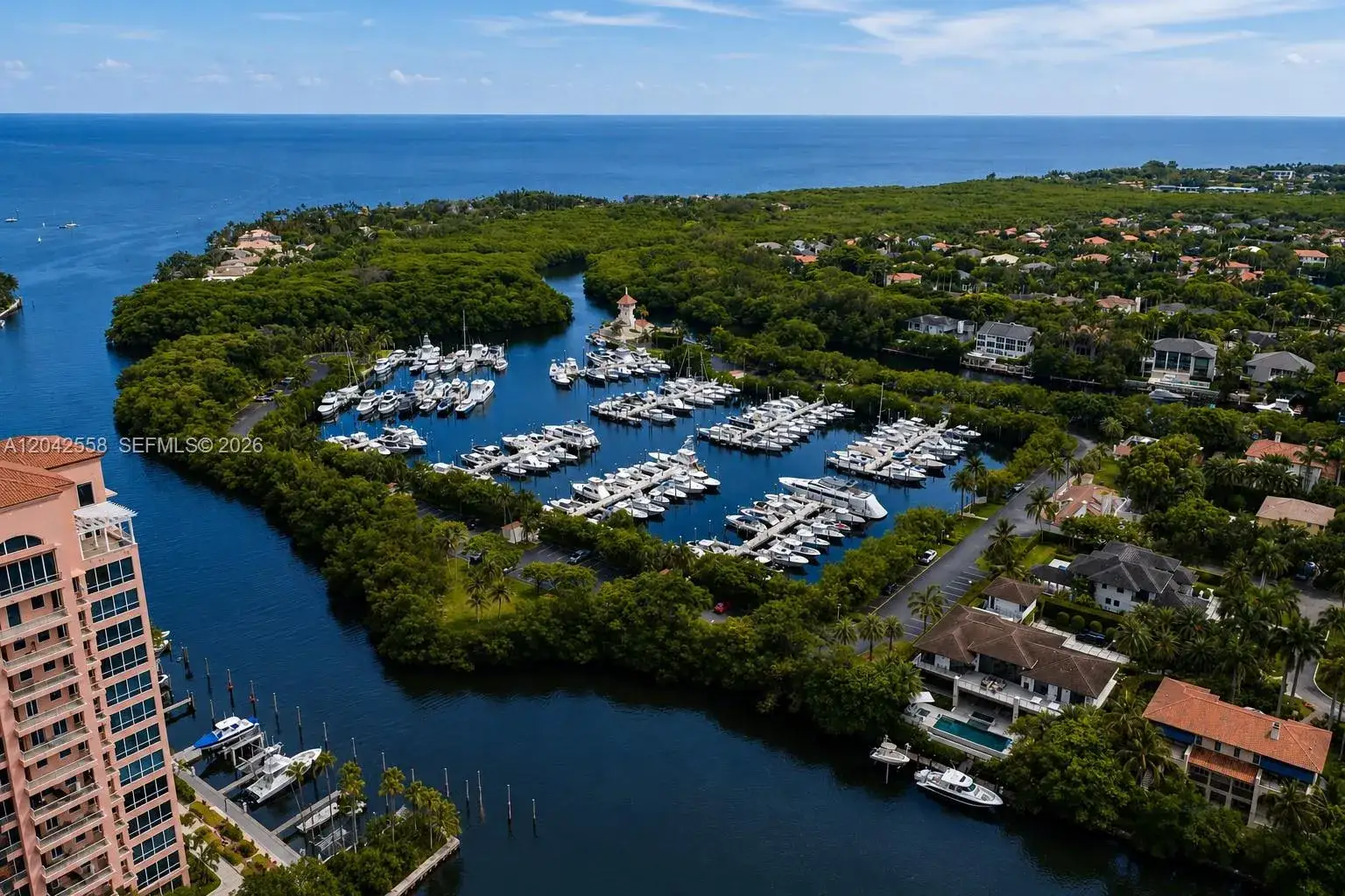 1 bedroom 1 bath Residential for sale at 35 Edgewater Dr # 107, Coral Gables FL 33133