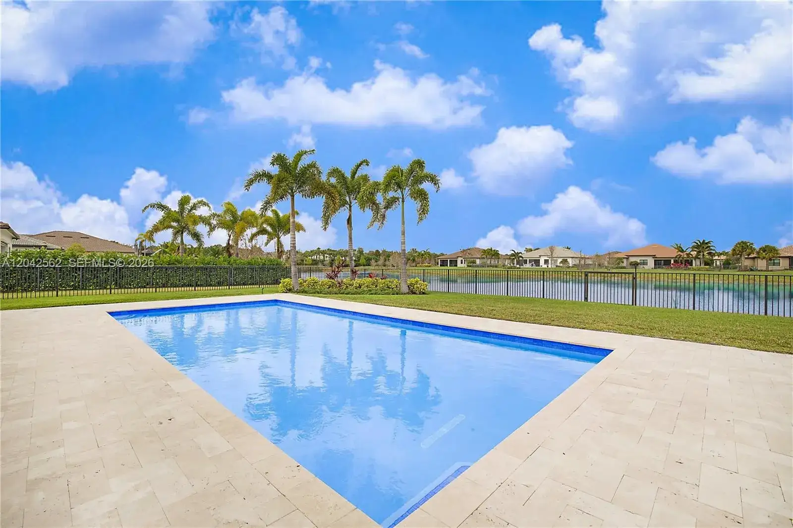 4 bedroom 3 bath Residential for sale at 9117 Balsamo Dr, Palm Beach Gardens FL 33412