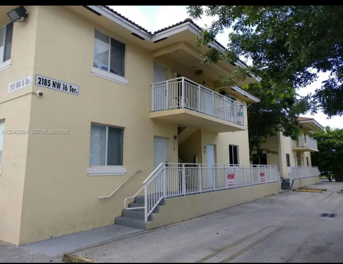 1 bedroom 1 bath Residential Lease for rent at 2185 NW 16th Ter # 10, Miami FL 33125