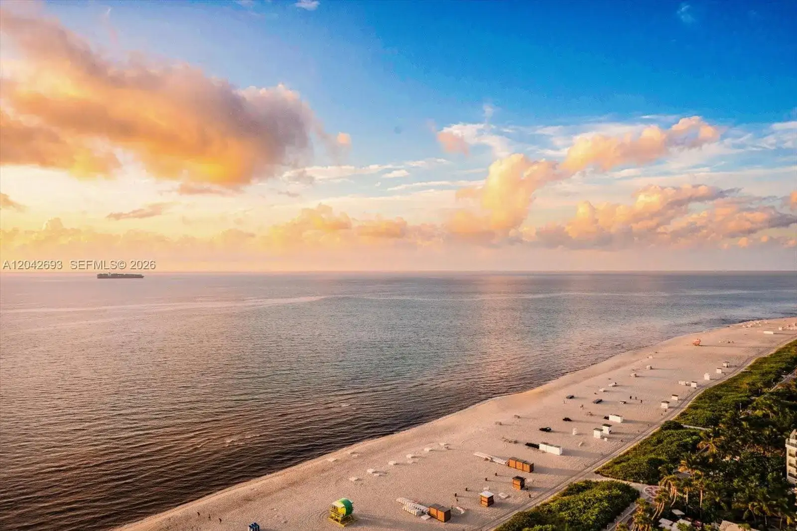 2 bedroom 2 bath Residential for sale at 4201 Collins Ave # 2301, Miami Beach FL 33140