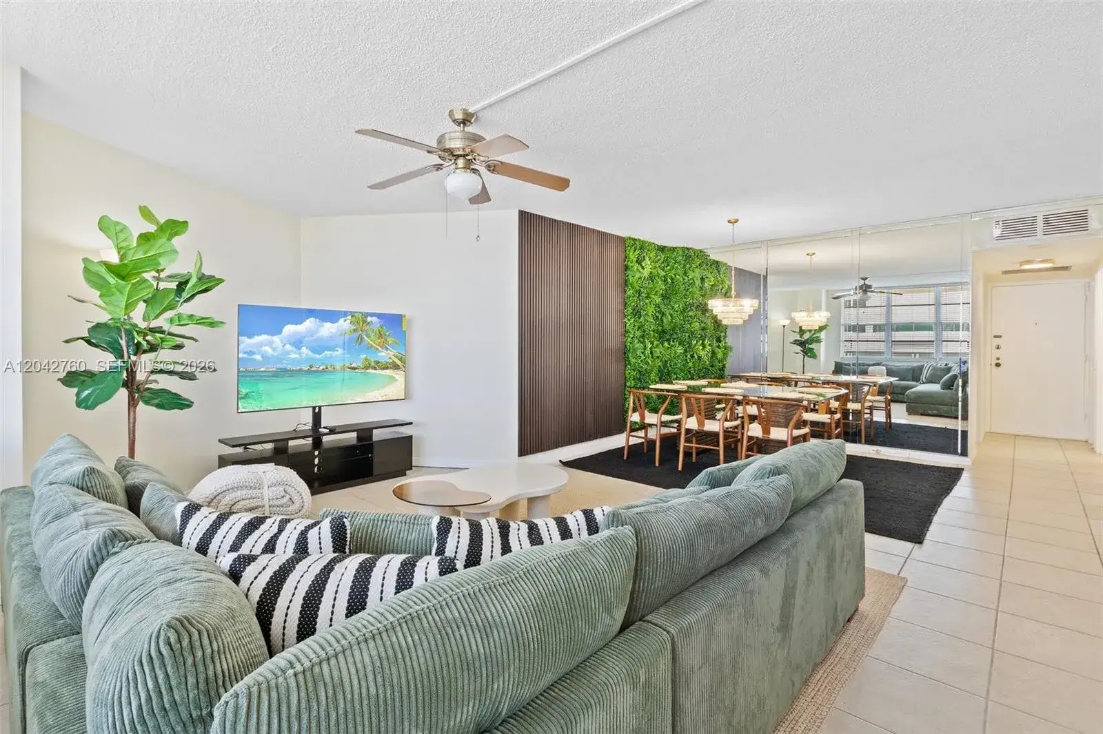 1 bedroom 1 bath Residential for sale at 3725 S Ocean Dr # 921, Hollywood FL 33019