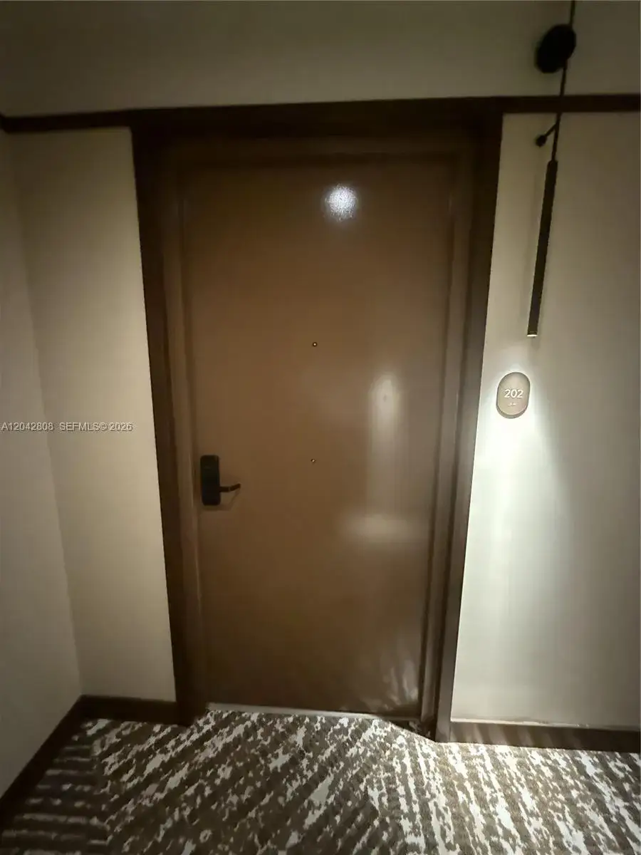 1 bedroom 2 bath Residential for sale at 1611 SW 2nd Avenue # 202, Miami FL 33129
