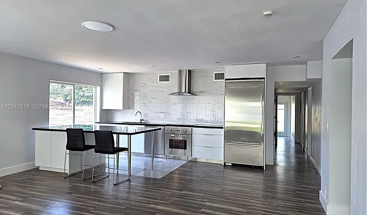 4 bedroom 2 bath Residential Lease for rent at 1954 Thomas St # 0, Hollywood FL 33020