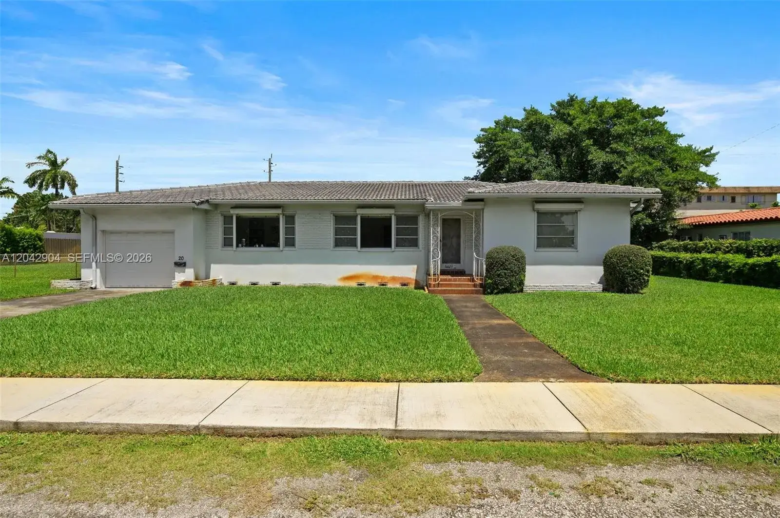 3 bedroom 2 bath Residential for sale at 20 SW 4th St, Dania Beach FL 33004