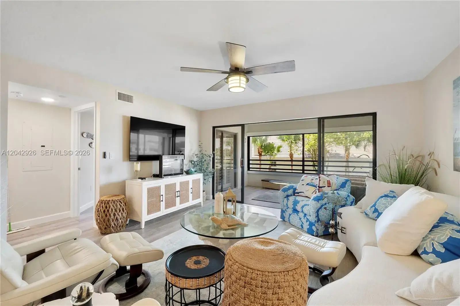 2 bedroom 2 bath Residential for sale at 522 Oak Harbour Dr # 522, Juno Beach FL 33408
