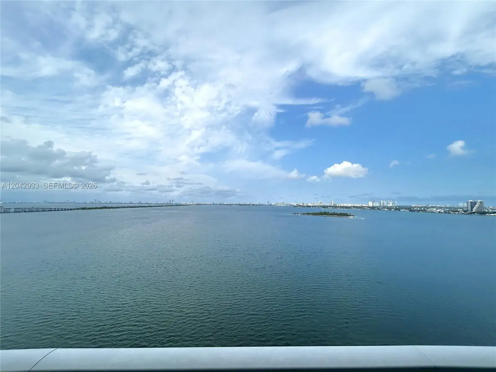 2 bedroom 2 bath Residential Lease for rent at 665 NE 25th St # 1503, Miami FL 33137