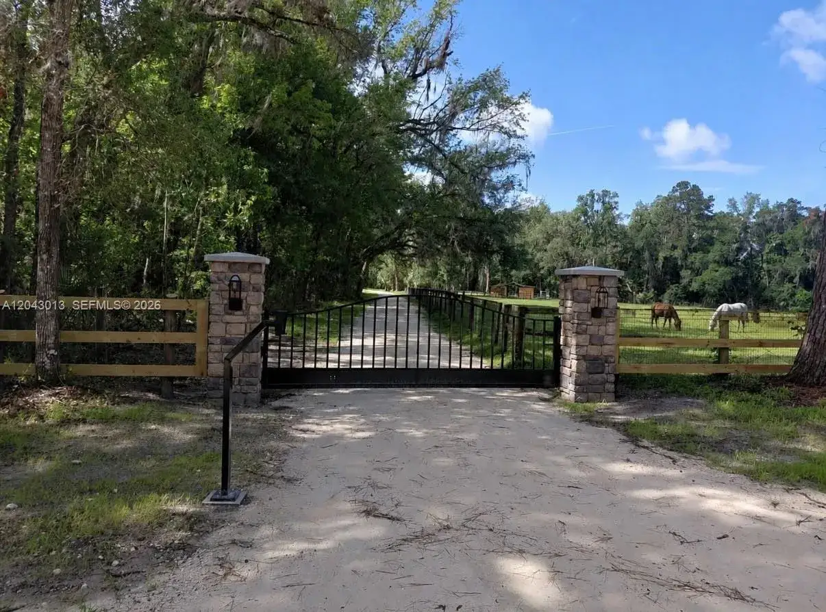 Commercial Land for sale at 14810 NW 185 ST, Ocala FL 32696