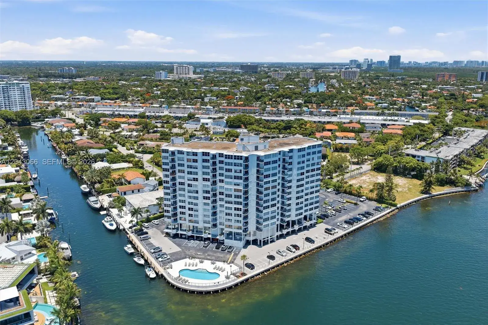 2 bedroom 2 bath Residential for sale at 11930 N Bayshore Dr # 609, North Miami FL 33181