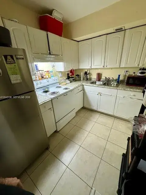 2 bedroom 2 bath Residential for sale at 3700 NW 21st St # 410, Lauderdale Lakes FL 33311