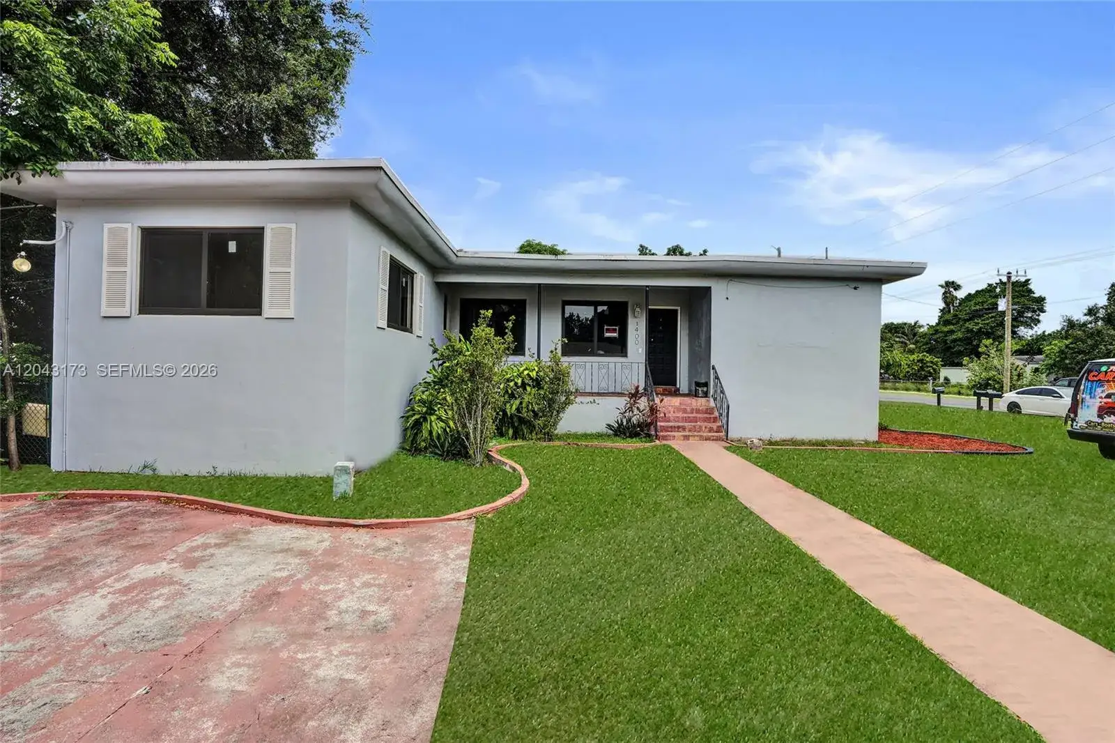 Residential Income for sale at 1400 NE 148th St, Miami FL 33161